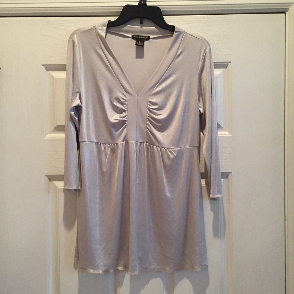 Susan Lawrence Top  